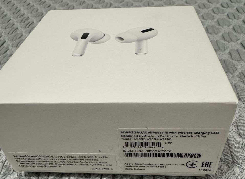 Продам наушники AirPods Pro