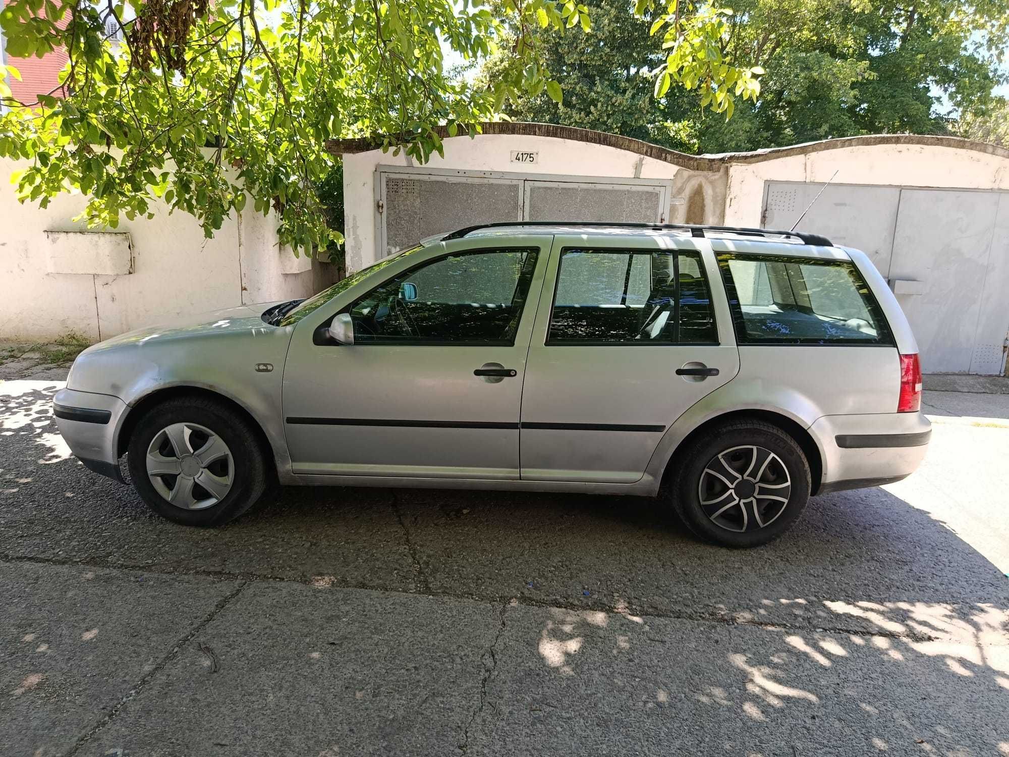 Vând volkswagen golf 4
