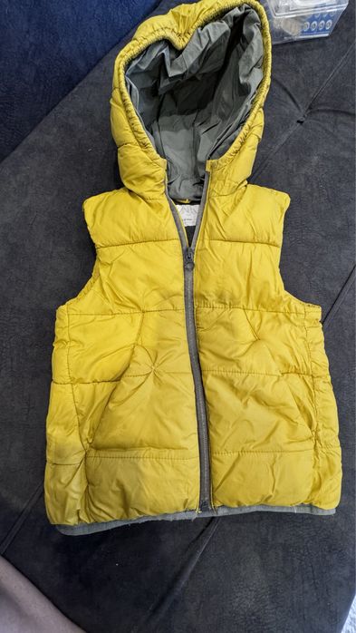 Жилетка от Zara, безрукавка