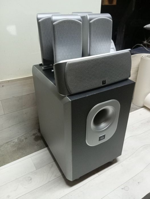 Субуфер JBL sub 200 / 230 + 5бр. колонки