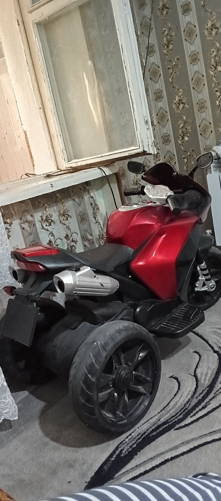 Sotiladi motosikil