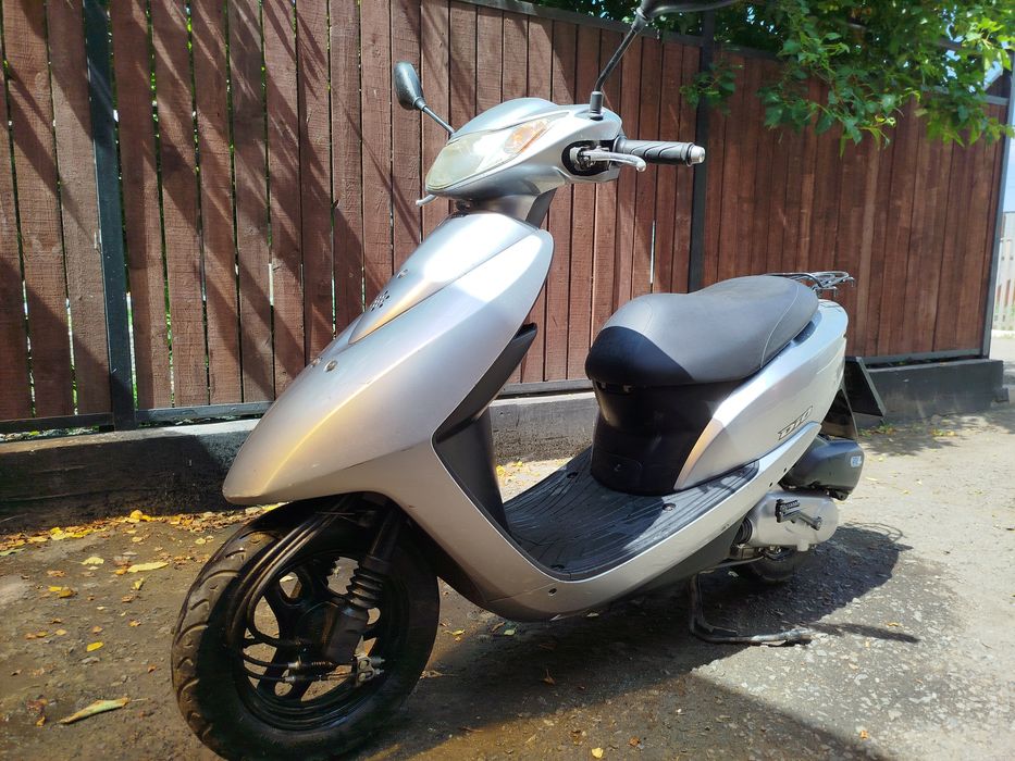 Скутер Honda Dio AF 68