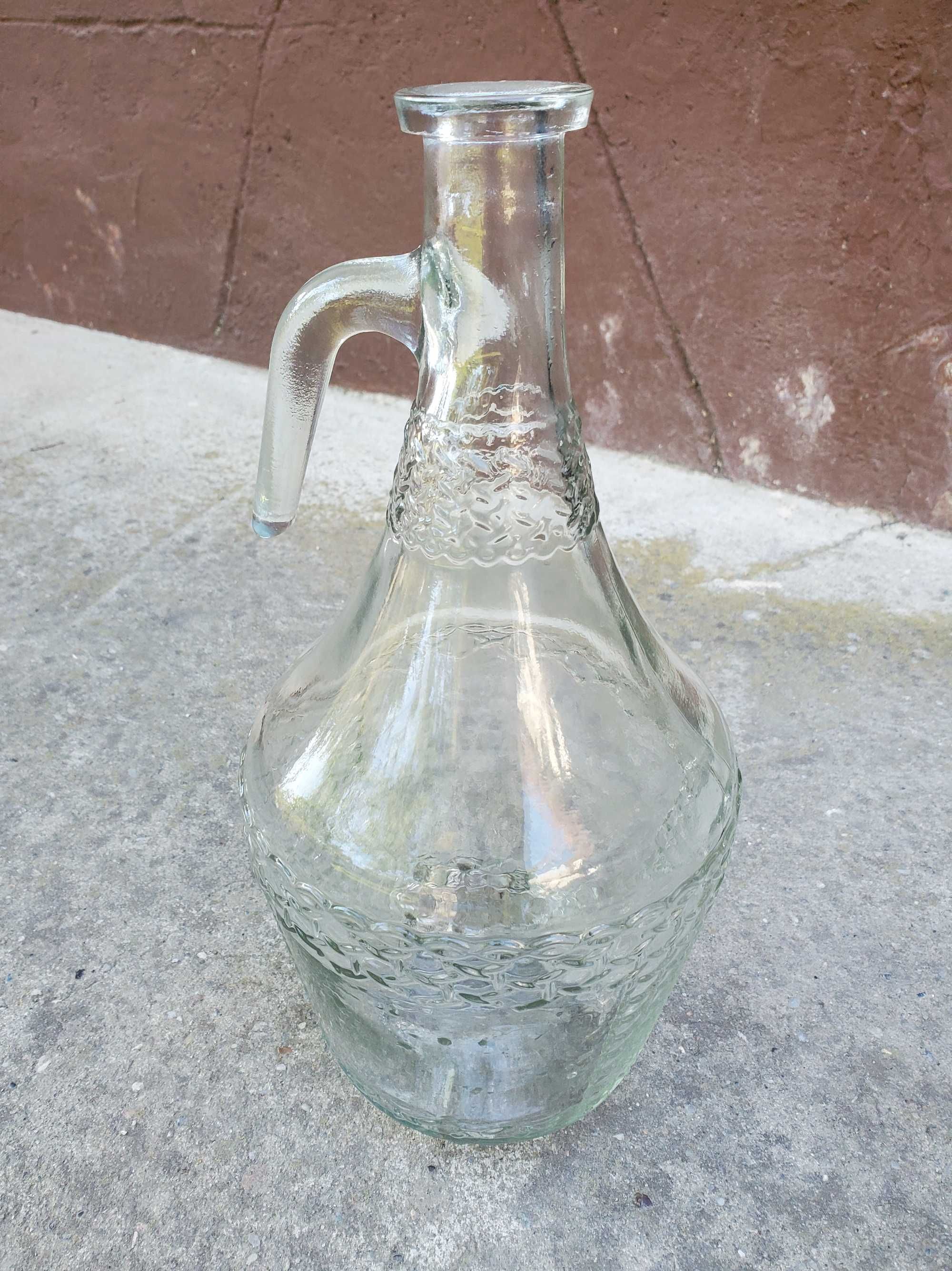 Sticla veche pentru bauturi