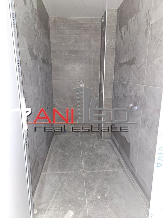 Продава се Двустаен апартамент в Варна, Аспарухово - 64 кв.м за 1688 €/кв.м - Снимка #4