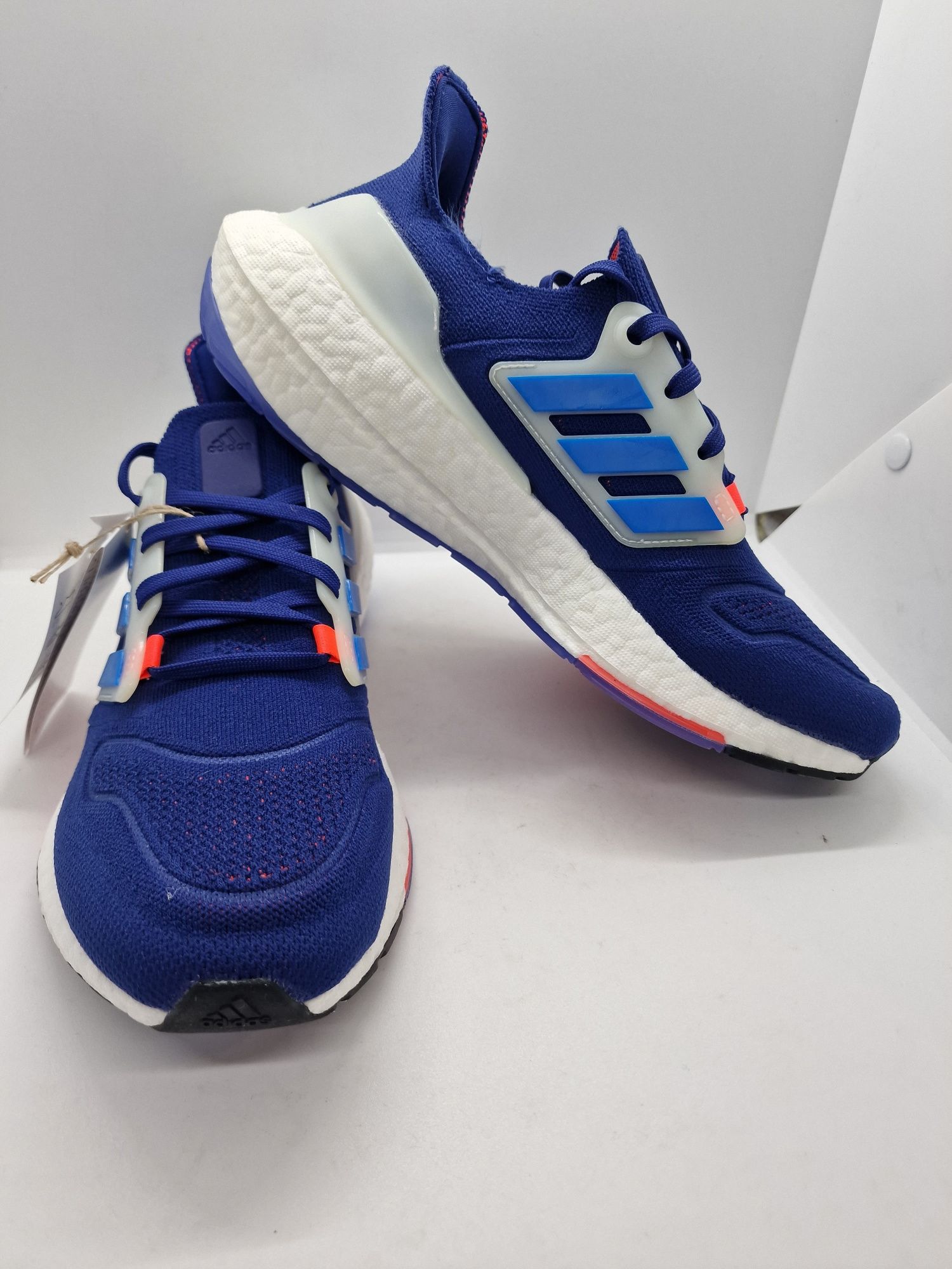 Adidas Ultraboost 22 GX3061 nr. 39,40,40,41 1/3