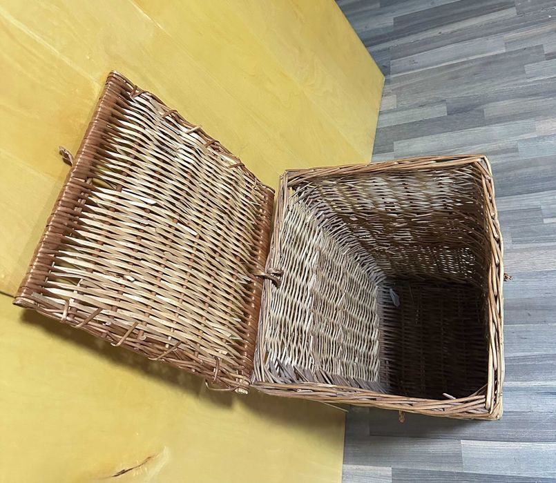 Cos de rufe din ratan; Cos decorativ