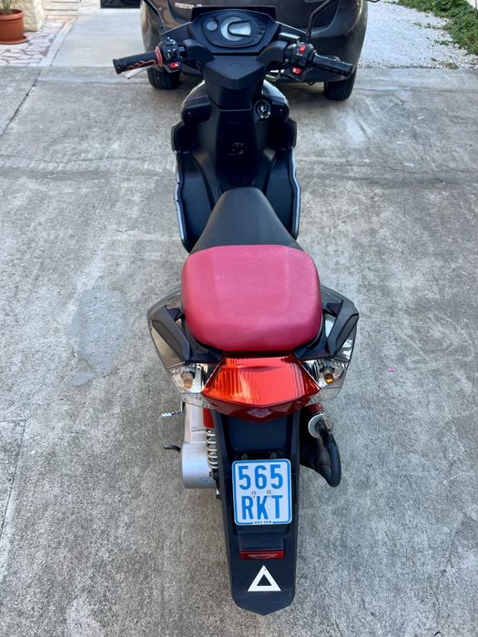 Scuter 49 Cc,2timpi