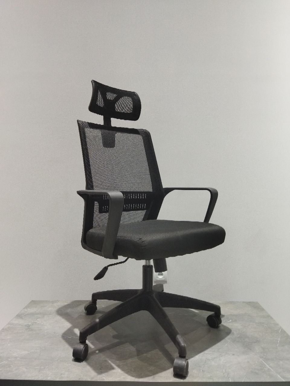 Офисное кресло модель Томар