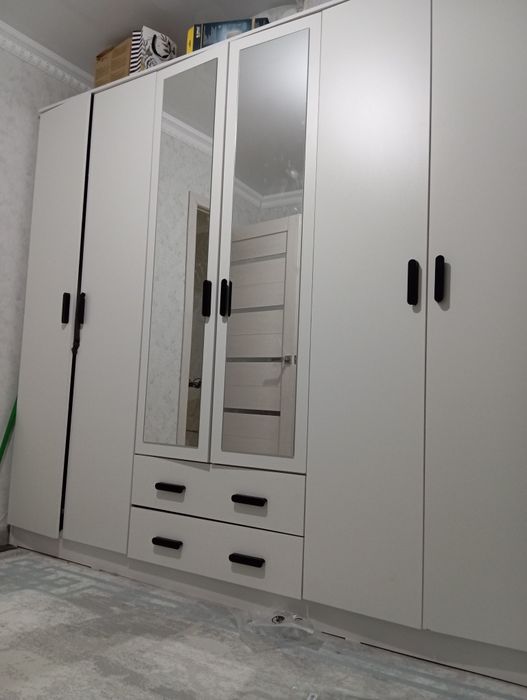 Шкаф из 3х секций