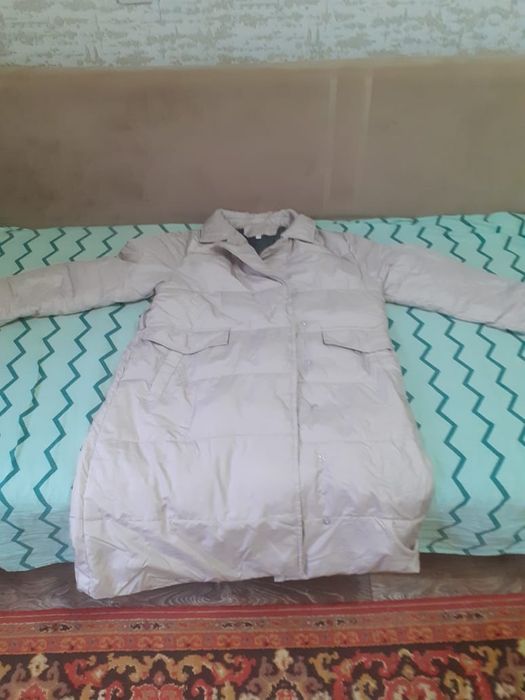 Продам новую куртку весна-осень