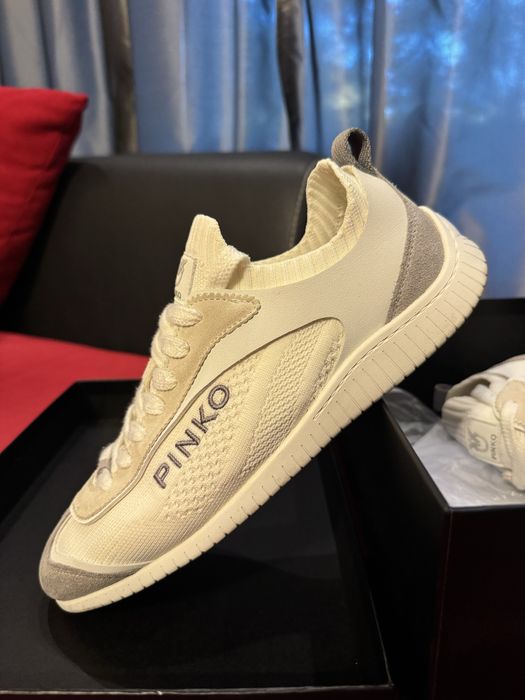 Pinko в отлично състояние