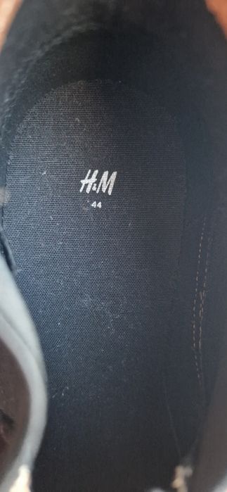 Oбувки HM, чисто нови, 44 номер