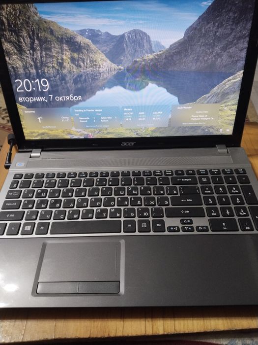 Ноутбук Acer и аксессуары