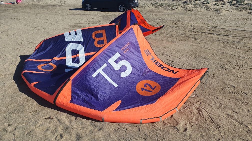 Kitesurfing kite Nobile T5 12 metri complet cu bara
