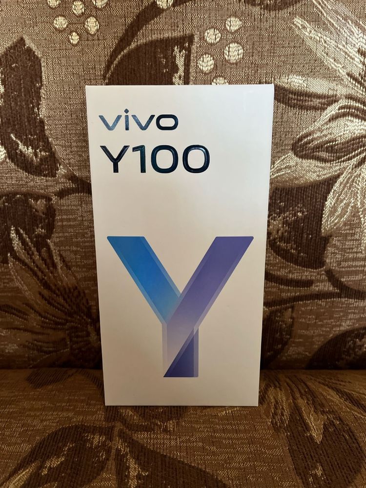 Продам телефон VIVO Y100