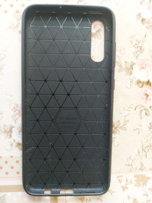 Самсунг А 70 RAM 6/128GB