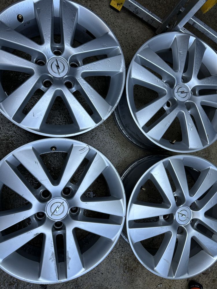 Set jante aliaj pe 16 originale Opel Zafira sau Astra H5x110