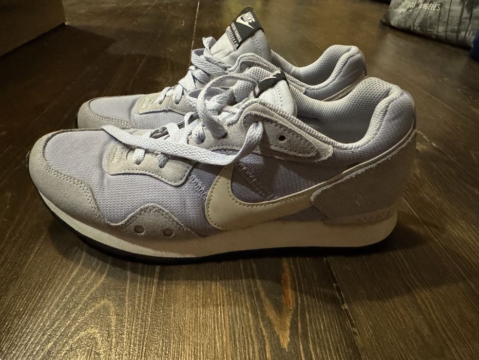 Дамски маратонки Nike 40