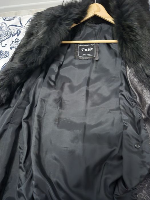Haina de piele neagra dama cu guler de blana naturala masura 50-52