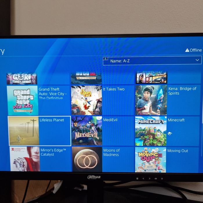 Playstation4 modat 11.00 500GB 2 controllere ps4 31 jocuri GTA Fifa25