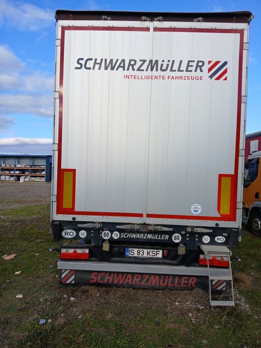 Semiremorca Schwarzmüller