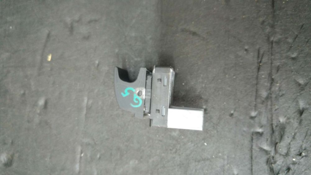 Buton geam electric stanga spate vw golf 5 1k1 7l6959855b