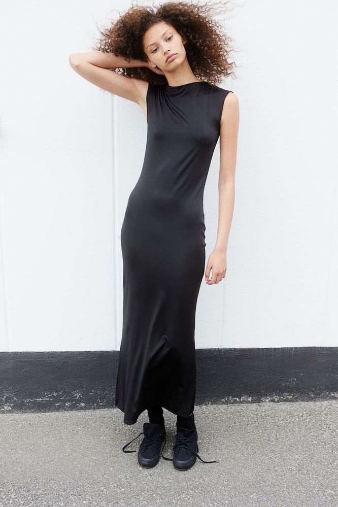 Платье база от H&M