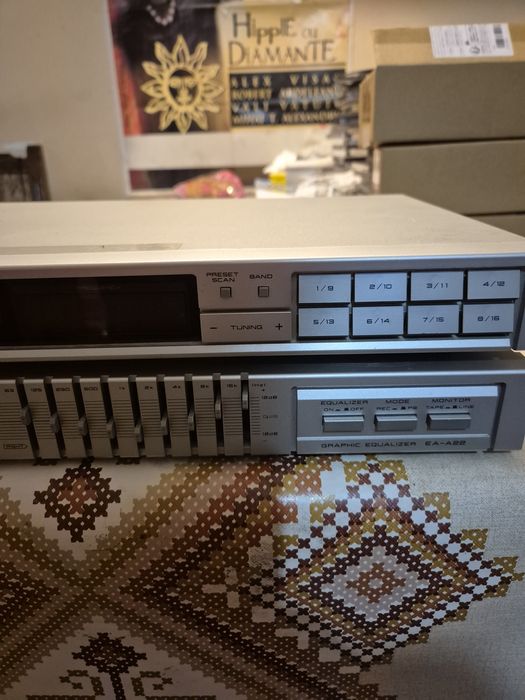 Akai eq si tuner   (akai sony)