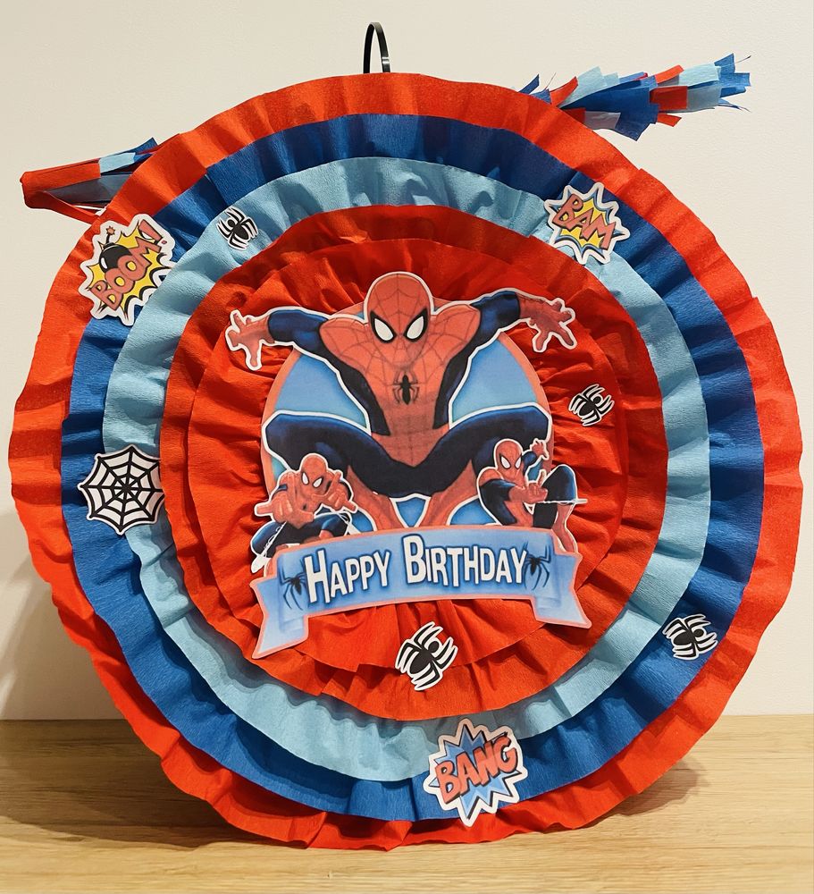 Spider man пинята