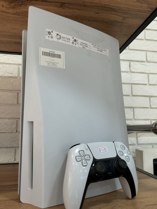 Приставка Playstation 5