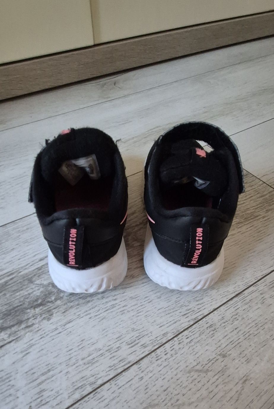 Детски маратонки Nike