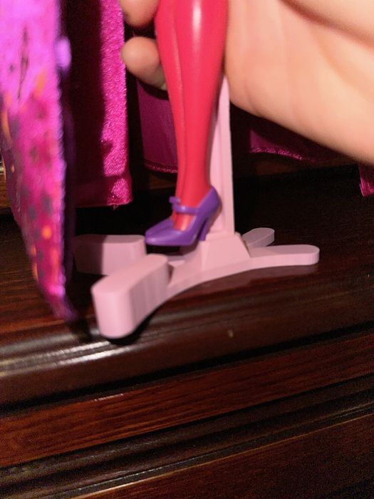 Barbie Liana Castelul de Diamant Diamond castle