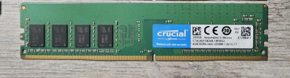 Оперативка ddr4 4gb