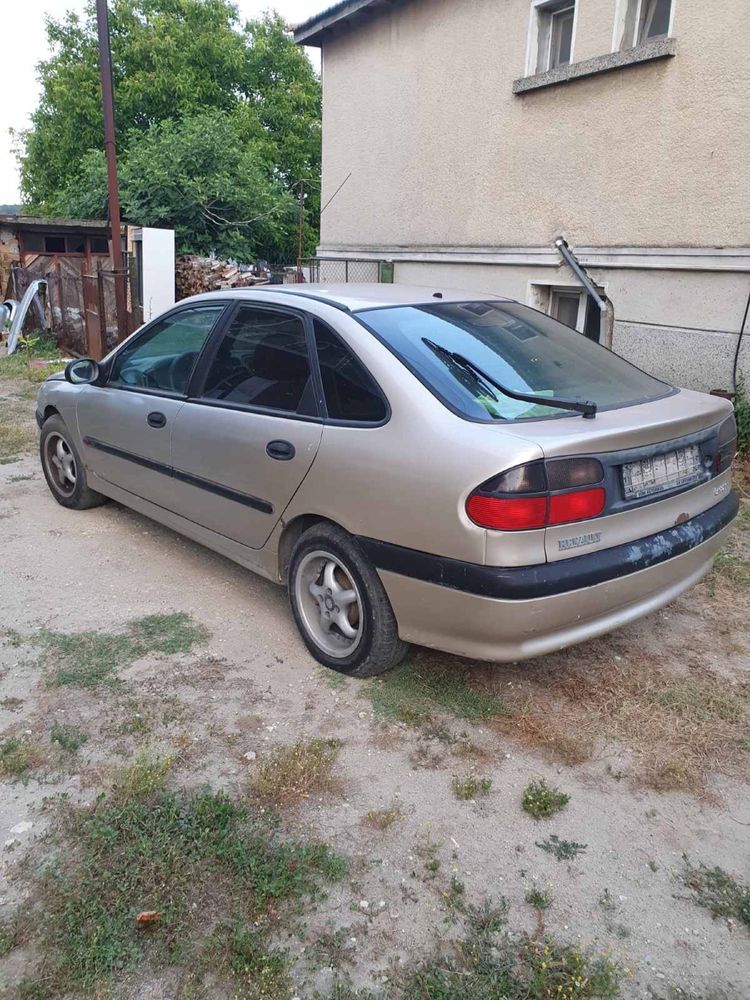 Renault Laguna Рено Лагуна 1.8 90к.с - НА ЧАСТИ