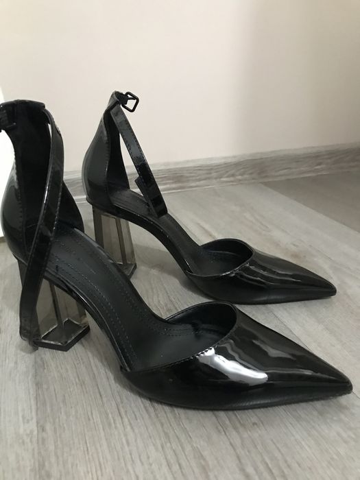 Нови обувки