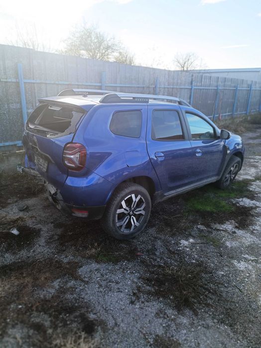 Dacia duster 1.3 tce 4x4 за части може и цяла