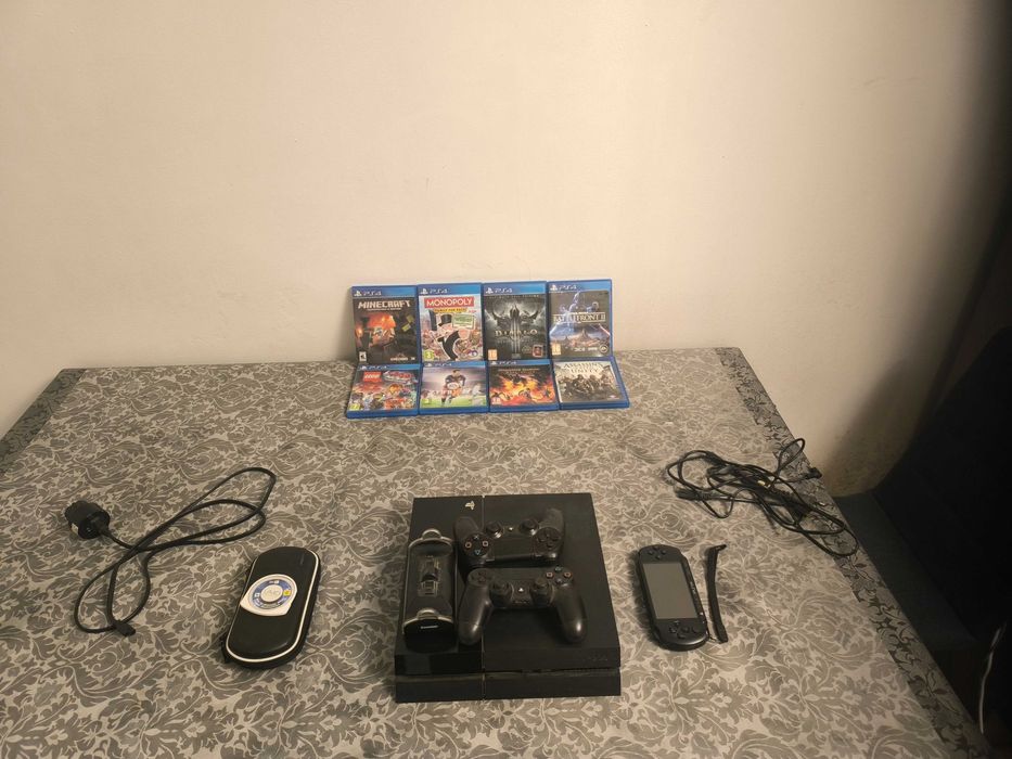 Playstation 4 500ГБ Продавам