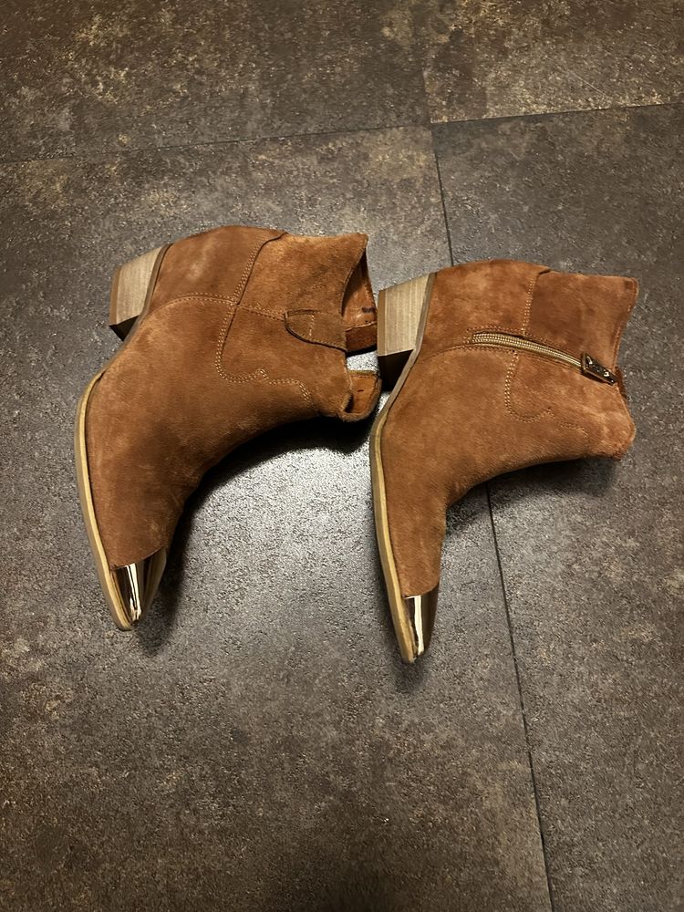 Botine ciocate/cowboy bot metalic 38 piele