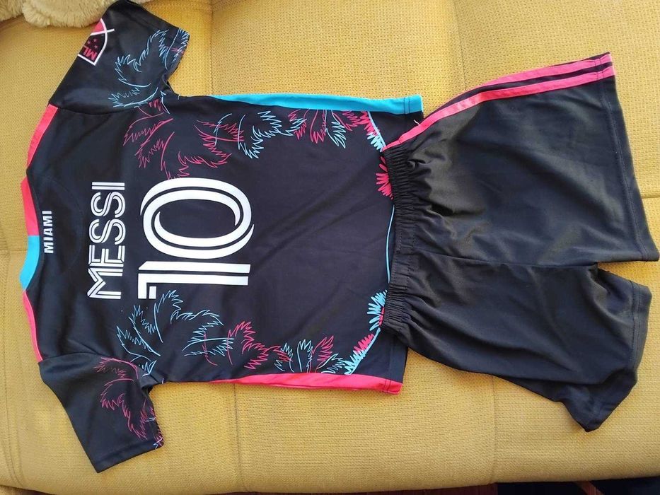 Детски спортен екип MESSI