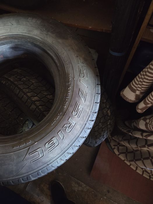 Продам шины на газель