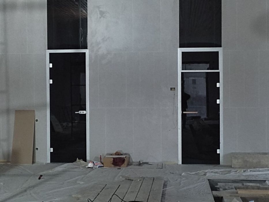 Akfa rom eshiklar ishlab chiqaramiz narxlar kelishilgan holda