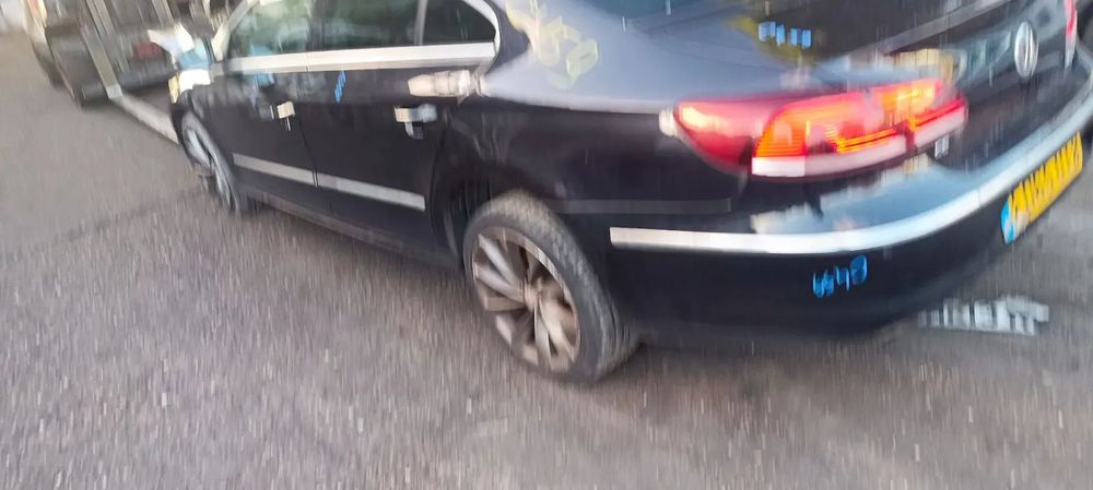 Dezmembrari / Dezmembrez Volkswagen Passat CC 2.0 CFGC cutie viteze automată QZP cod culoare LC9X