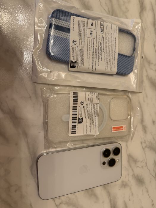 Prodava se Iphone 14 pro 128 gb