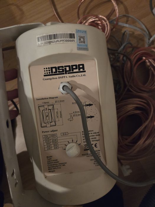 Sistem audio 4 boxe + amplificator + subwoofer