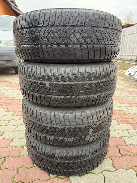 Jante de aluminiu originale BMW R18 cu cauciucuri bune de iarna