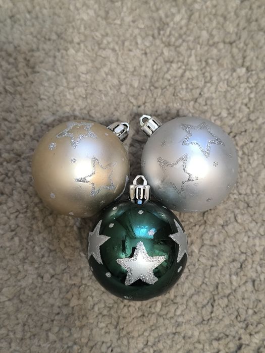 Globuri (72 buc)+panglică decorativă (12 buc)