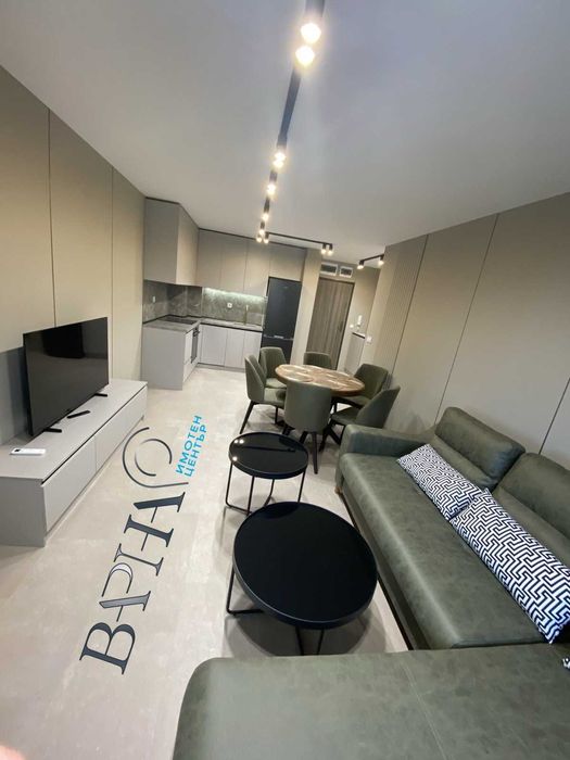 НОВ ИМОТ! Тристаен апартамент - кв. Бриз!