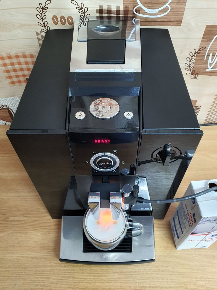 Expresor/Espressor Cafea Jura F7