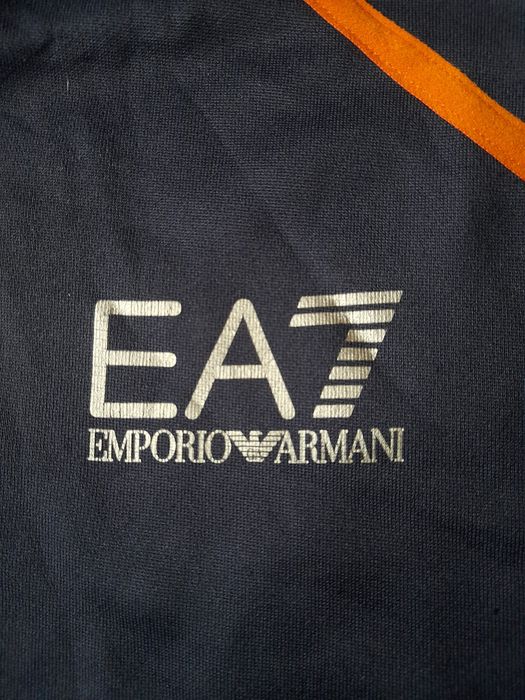 Armani мъжко горнище M размер.