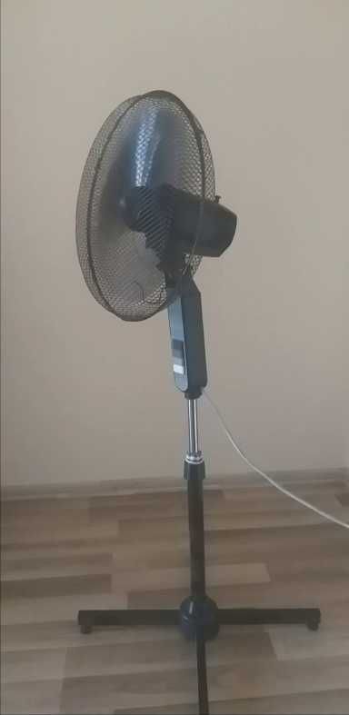 Вентилатор   3-speed Oscillating- 35 лв